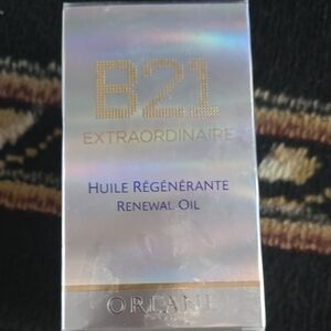 Orlane Paris B21 EXTRAORDINAIRE Renewal Oil New!